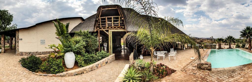 Etotongwe Lodge Outjo Exteriér fotografie