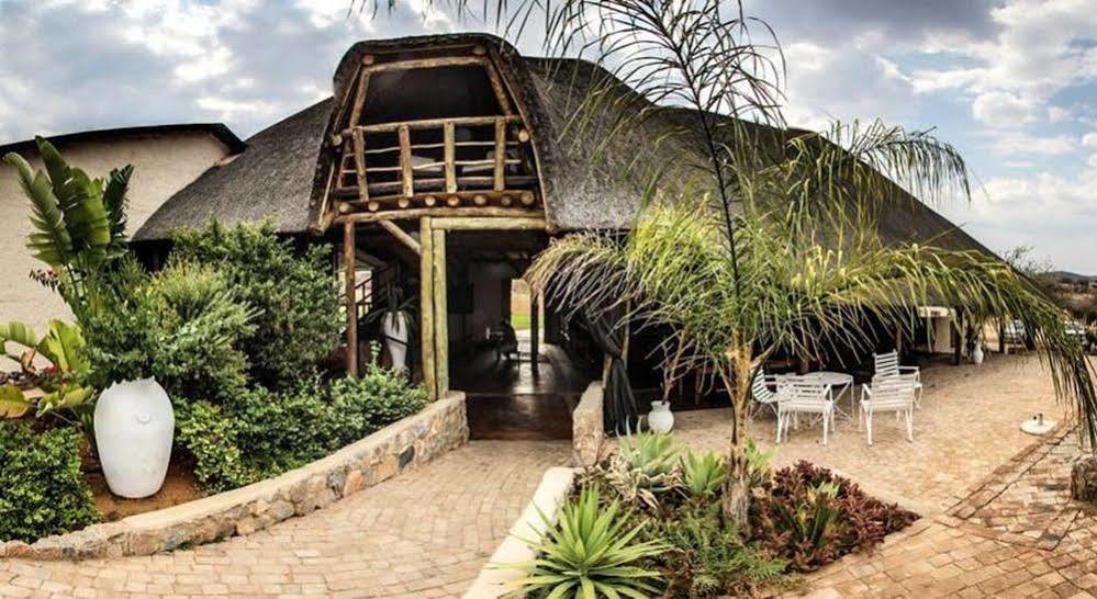 Etotongwe Lodge Outjo Exteriér fotografie